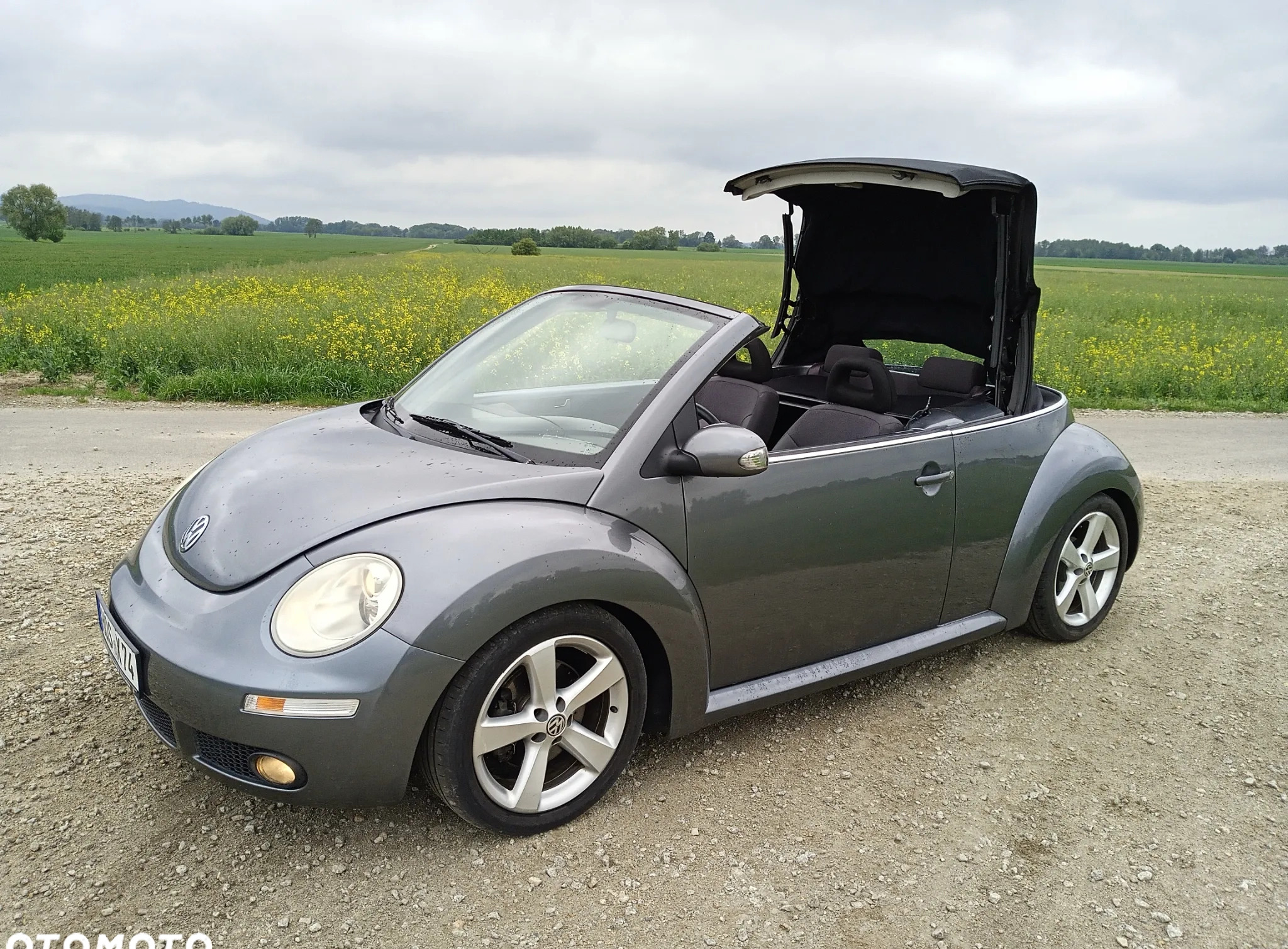 Volkswagen New Beetle cena 19999 przebieg: 215000, rok produkcji 2007 z Jawor małe 79